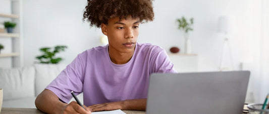 The Best Natural Supplements for Young Students: Focus, Energy, and Safe Support